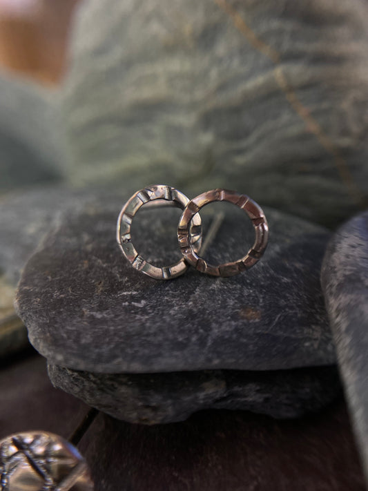 Textured Studs - Barnacle